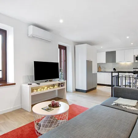 Apartment Fogazzaro View Oria (Como)