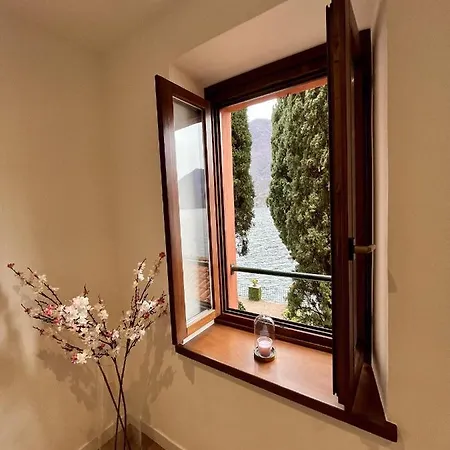 Apartment Fogazzaro View Oria (Como)