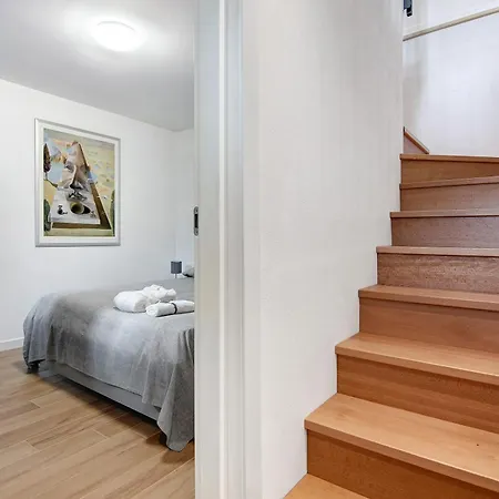 Fogazzaro View Apartment